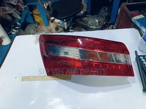 Avalon 2018 Rearlight/Backlight (Complete Set)