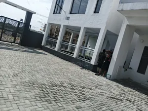 4bdrm Duplex in Harris Drive, VGC / Ajah for sale
