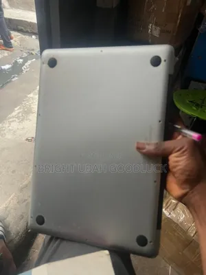 Laptop Apple MacBook 2012 8GB Intel Core i5 HDD 500GB