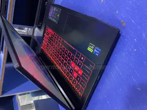 Laptop MSI Katana 15 16GB Intel Core i7 SSD 512GB