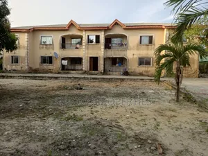 3bdrm Block of Flats in Devin Scholar, Bogije for sale