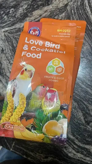 Lovebirds Feeds Available for Sale