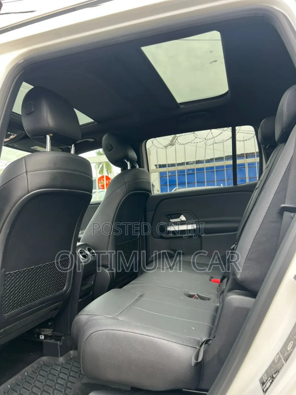 Mercedes-Benz GLB-Class 2021 White