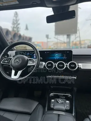 Mercedes-Benz GLB-Class 2021 White