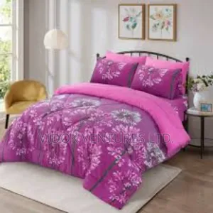 Duvet Classic Set 6 X 6 Ft Size for Classic Homes.
