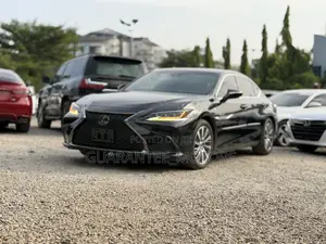 Lexus ES 2020 Black