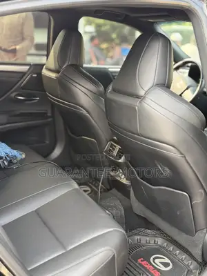 Lexus ES 2020 Black