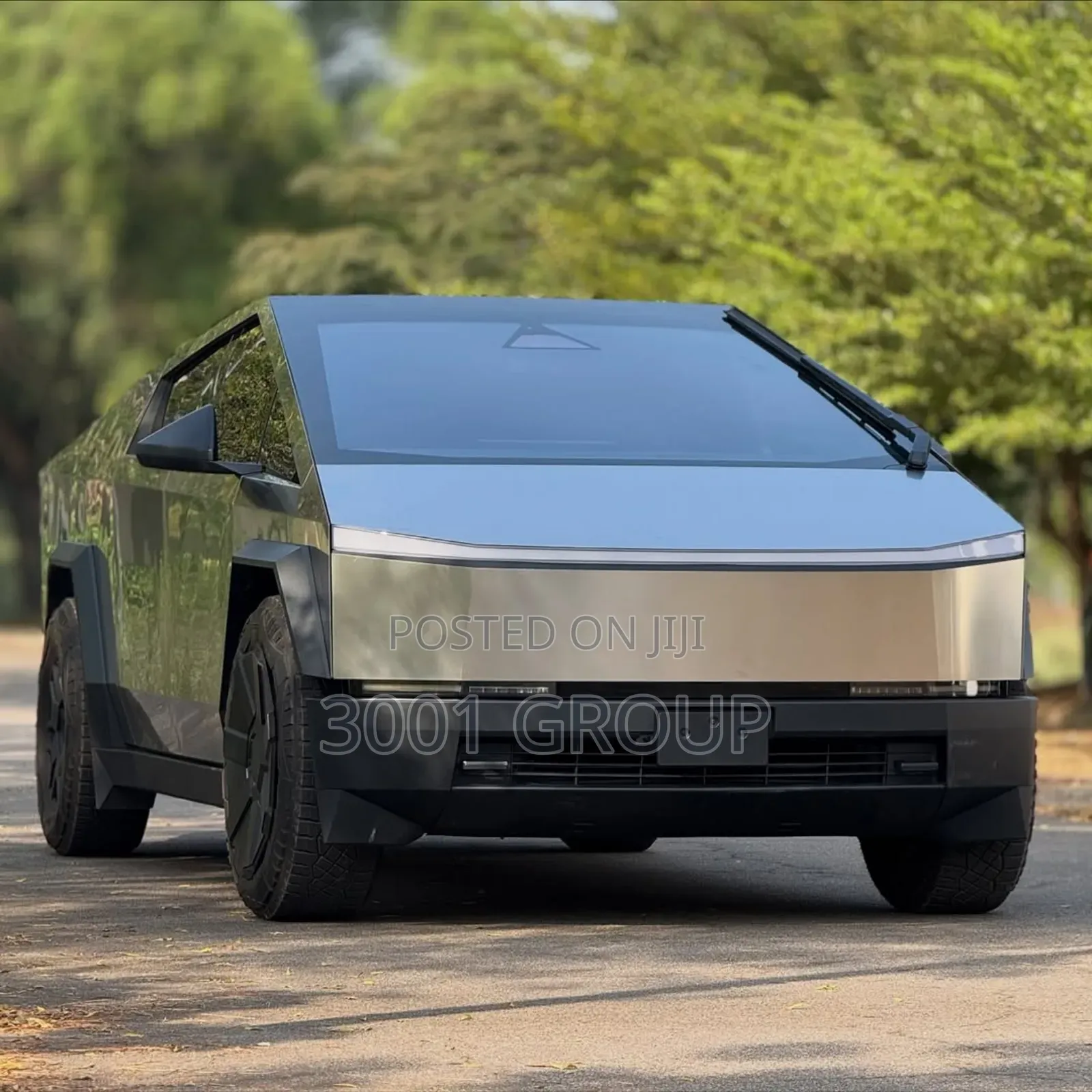 Cybertruck vs. Ford F-150 Lightning: The Electric Truck War