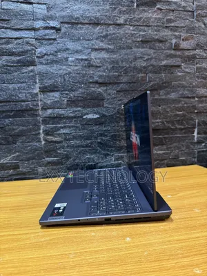 Laptop Lenovo Legion 5 16GB AMD Ryzen 7 SSD 512GB