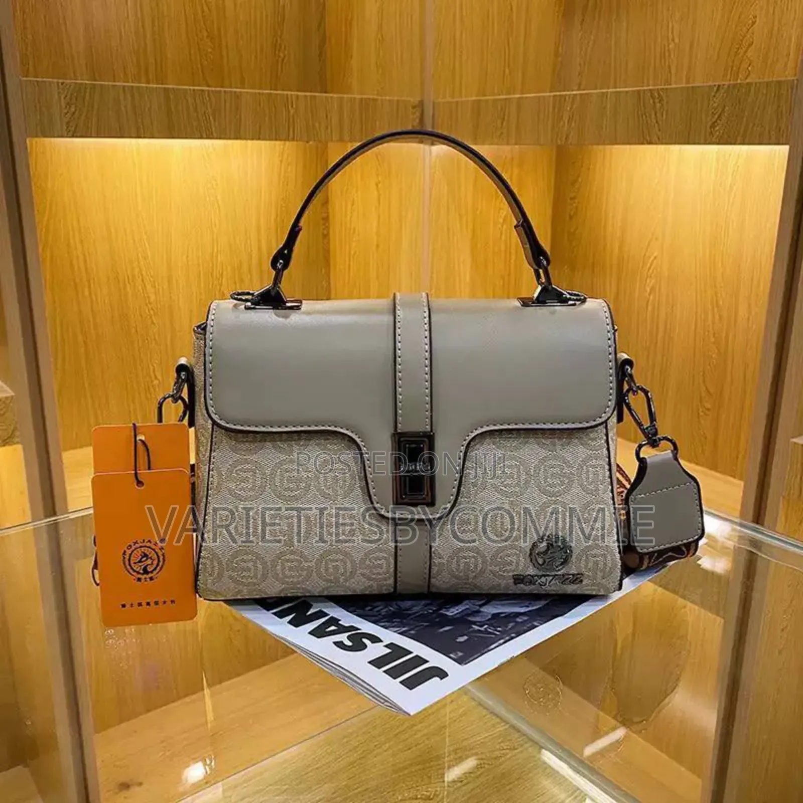 Commie Quality Hand Bag