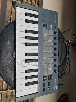Novation Flkey Mini Studio Keyboard With Drum Pads