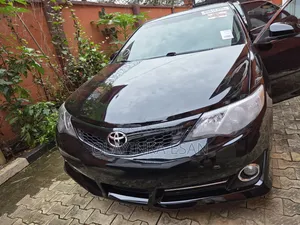 Toyota Camry SE 4dr Sedan (2.5L 4cyl 6A) 2013 Black