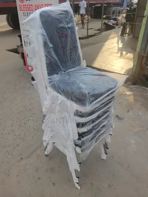 Bbanquet Chair