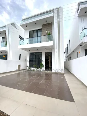 4bdrm Duplex in Orchid Road, Lekki for sale