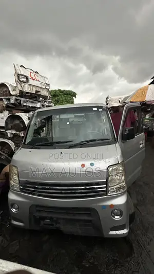 Suzuki Every 2012 Silver