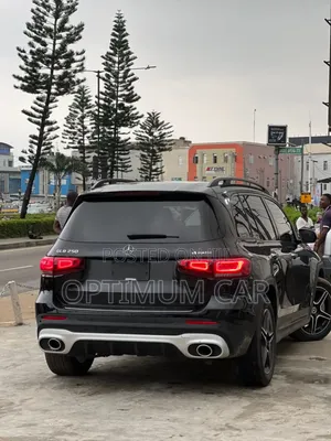 Mercedes-Benz GLB-Class GLB 250 4MATIC 2021 Black