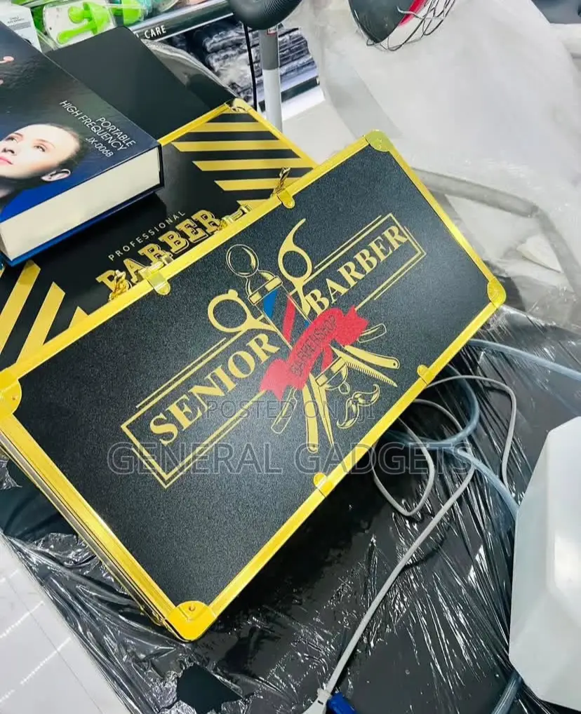Luxurious Barbing/Clipper Box