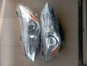 Headlight Toyota Camry 2015-017