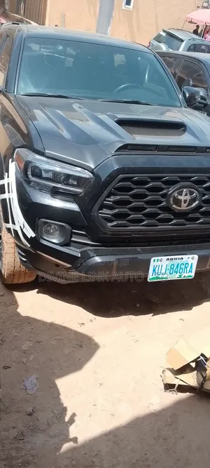 Tacoma 2005 Upgraded to 2018 Model