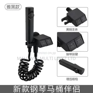 Black Bidet