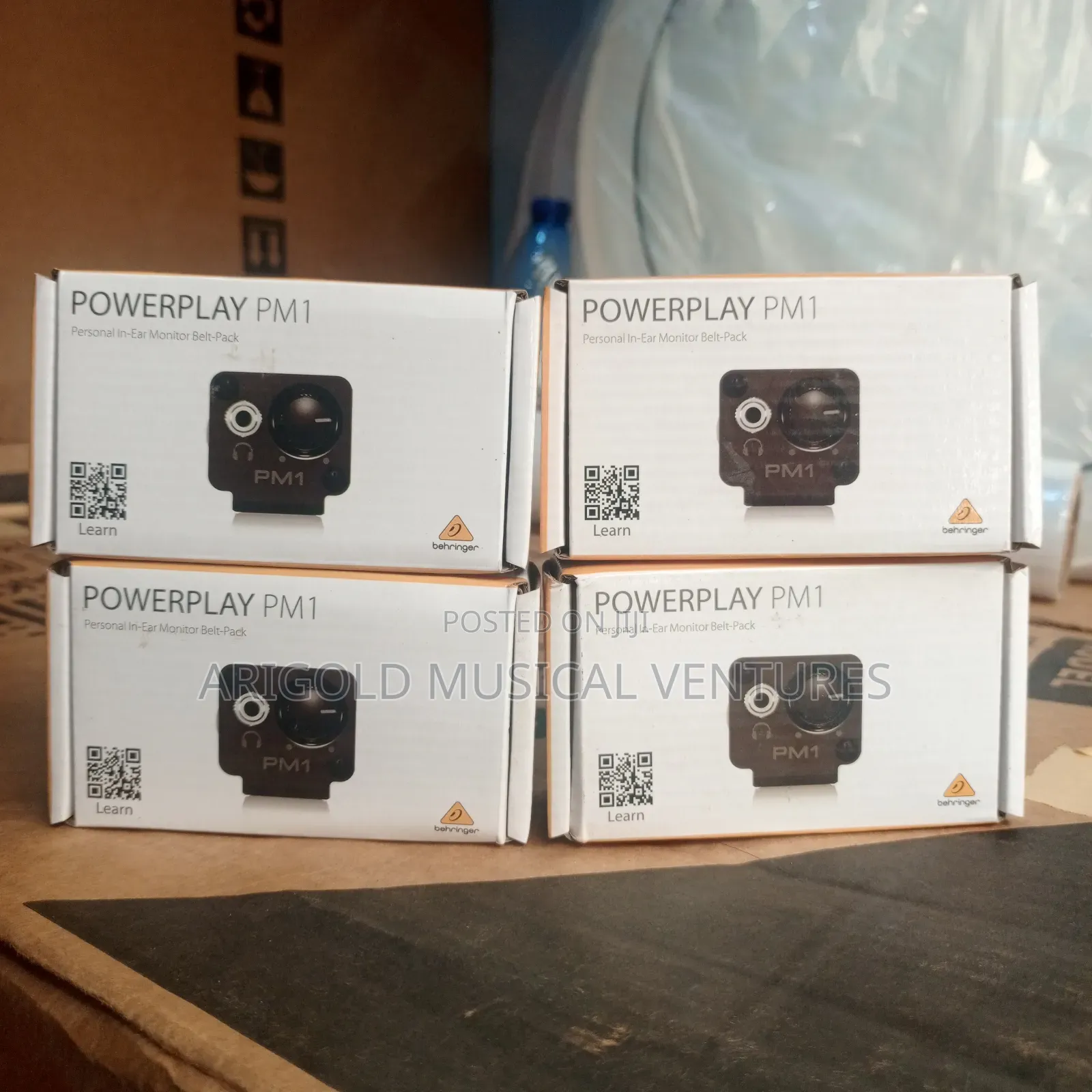 Professional Behringer Powerplay Pm1
