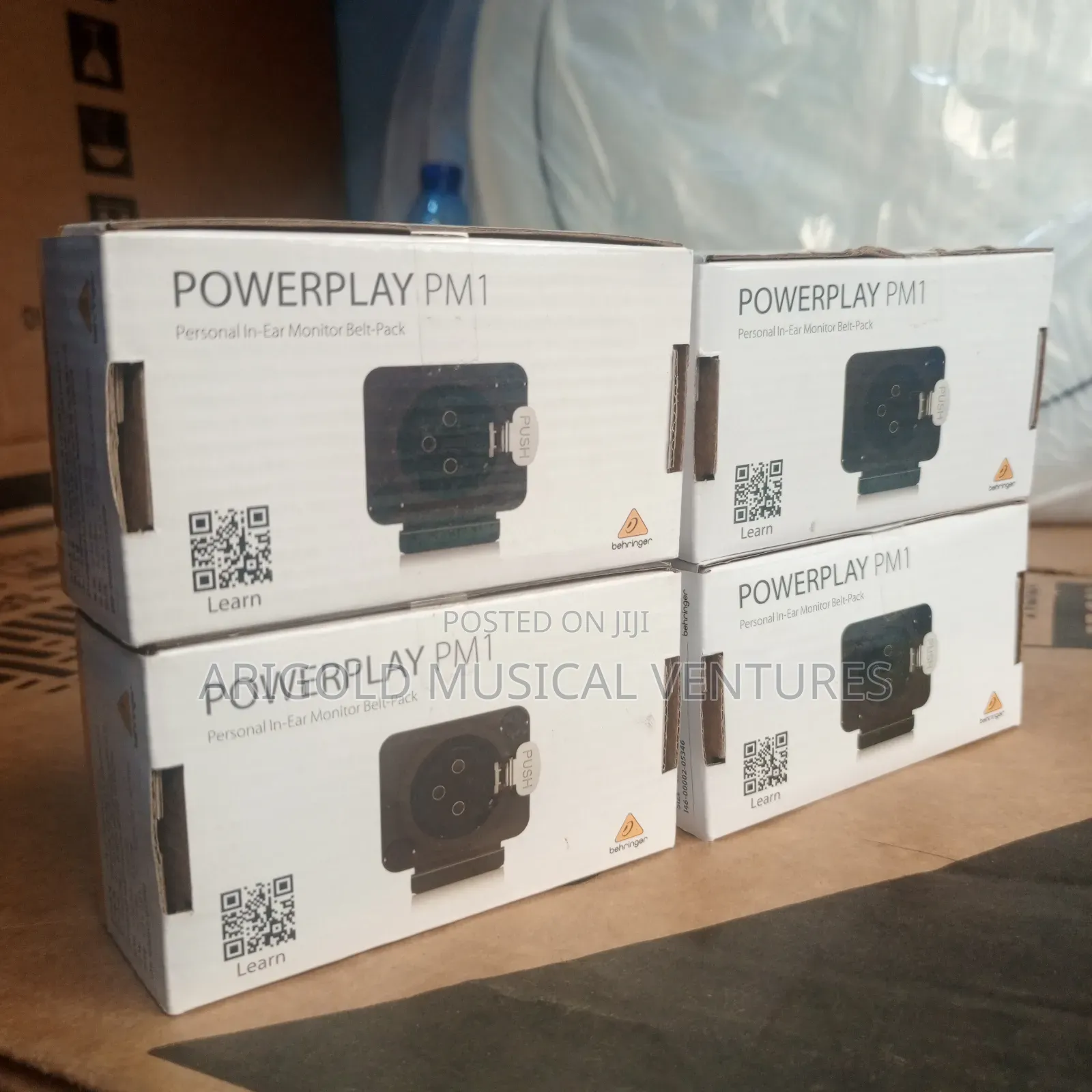 Professional Behringer Powerplay Pm1