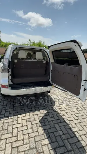 Lexus GX 2017 White