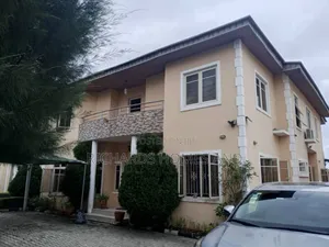 4bdrm House in Chevron for sale