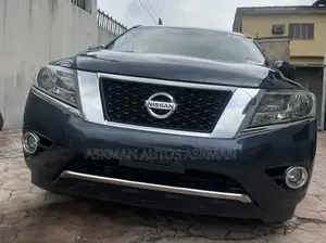 Nissan Pathfinder Platinum 4dr SUV (3.5L 6cyl CVT) 2015 Blue