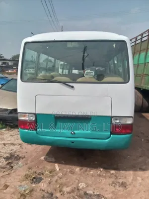 Toyota Coaster 2003 White