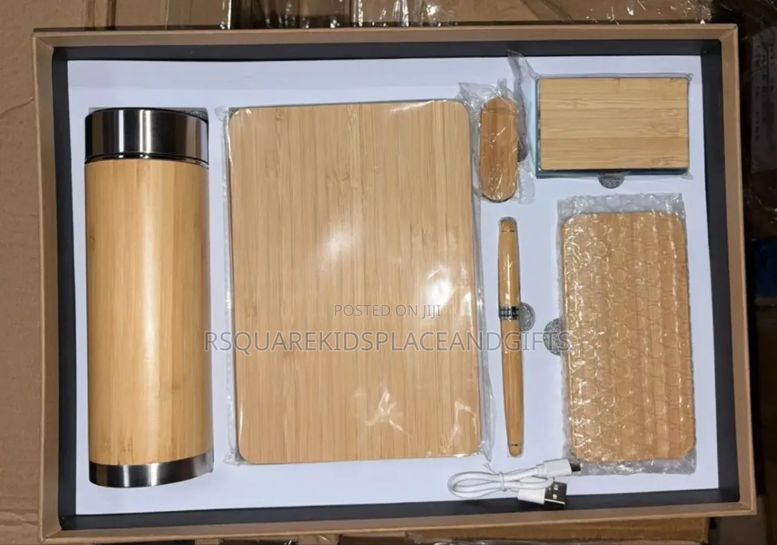 Power Bank Bamboo Cooperate Set