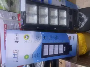 800w Solar Street Light 8 Eyes