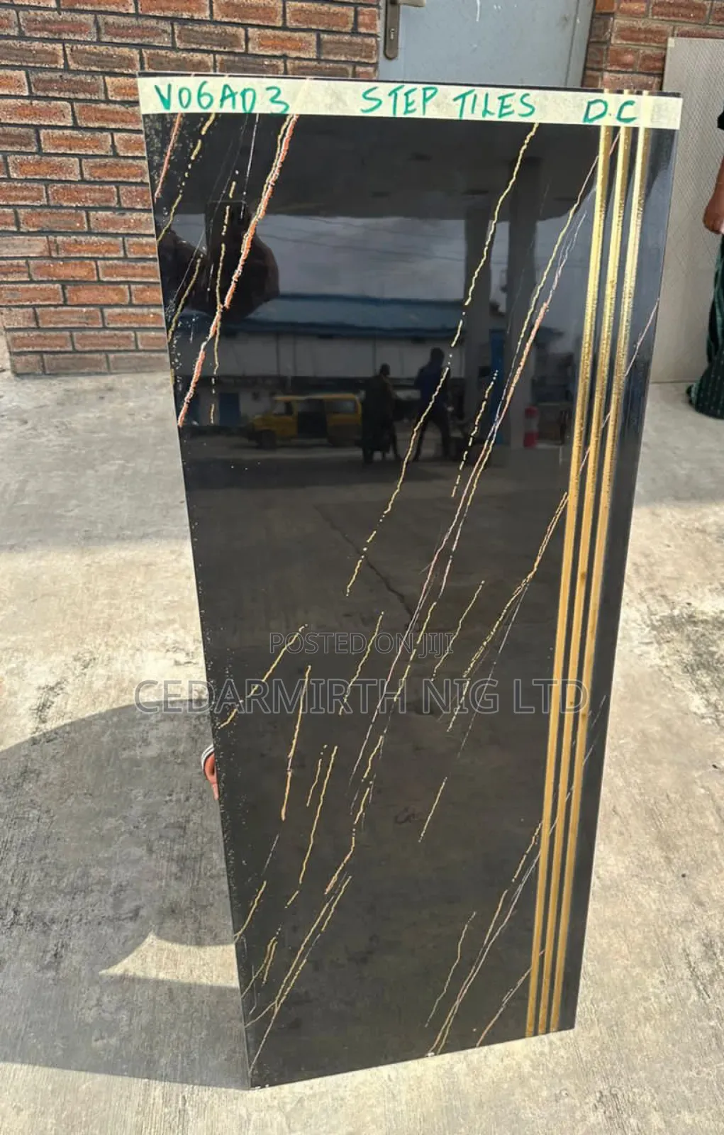 Step Tiles 18d Grooves