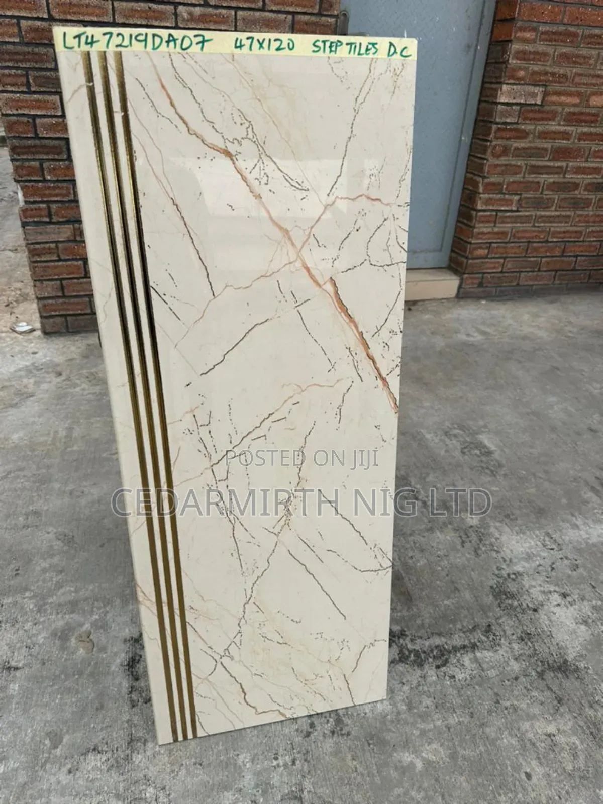 Step Tiles 18d Grooves
