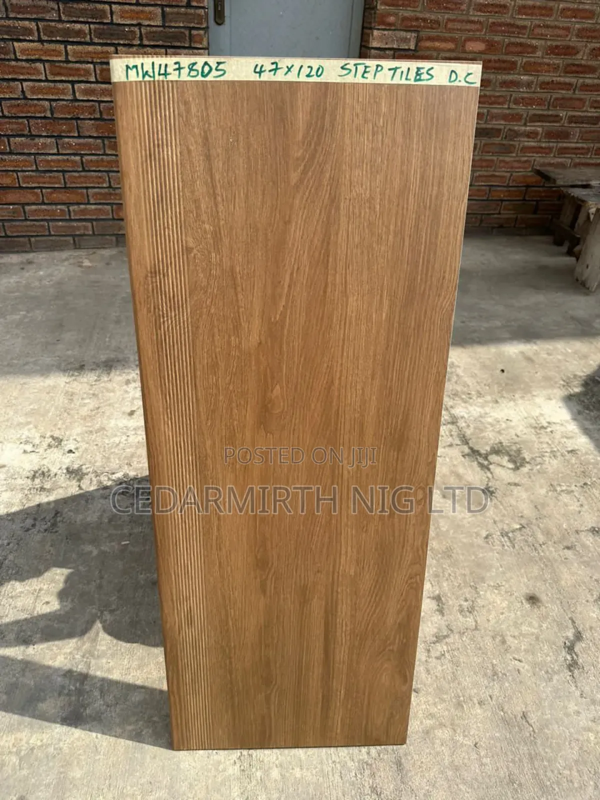 Step Tiles 18d Grooves