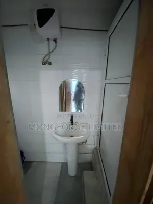 2bdrm Apartment in Osapa london for rent