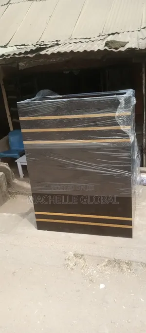 High Durable Receptionist Table