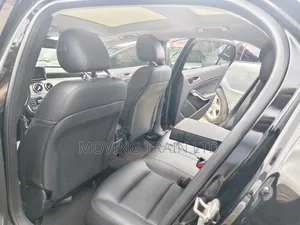 Mercedes-Benz GLA 250 2016 Black