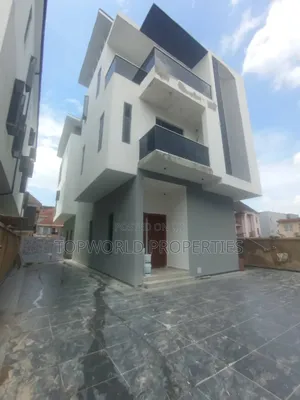 5bdrm Duplex in Ikeja Gra for sale