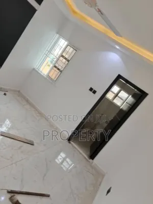 3bdrm Apartment in GRA Phase 1 for rent