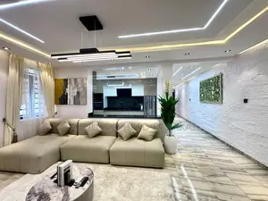 Luxury 2 Bedroom Apartment With Ps5 Balcony