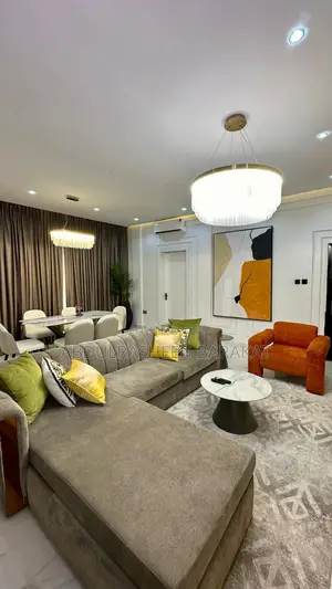 Luxury 2 Bedroom Apartment With Pool Gym Balcony