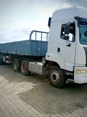 Flat-Bed Trucks Available Nationwide