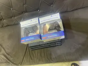 Ps4 Pro 1tb 2 Pads
