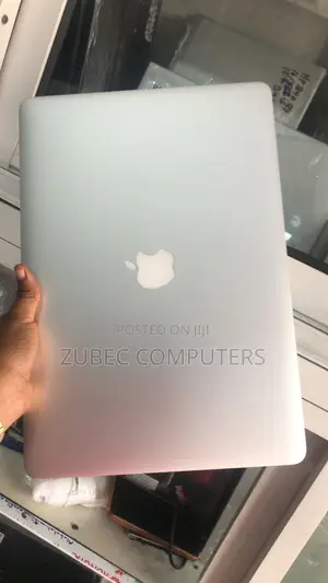 Laptop Apple MacBook Pro 2015 16GB Intel Core I7 SSD 512GB