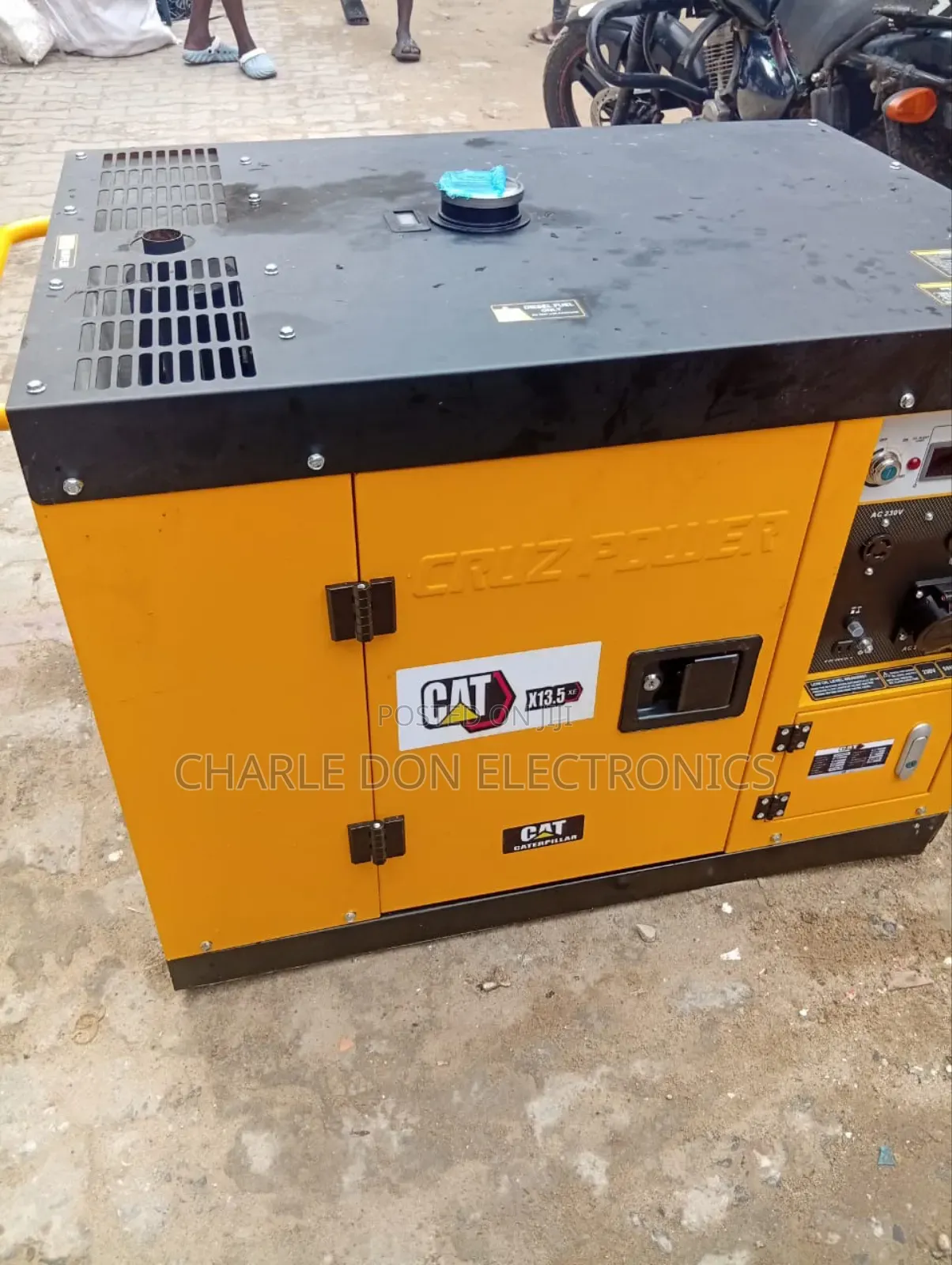 Original 13kva Cat Soundproof Generator