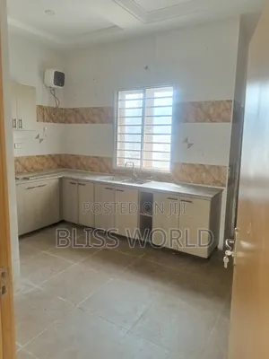 4bdrm Townhouse / Terrace in Guzape for rent