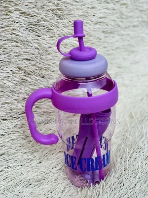 Large-Capacity Water Bottle With a Straw,