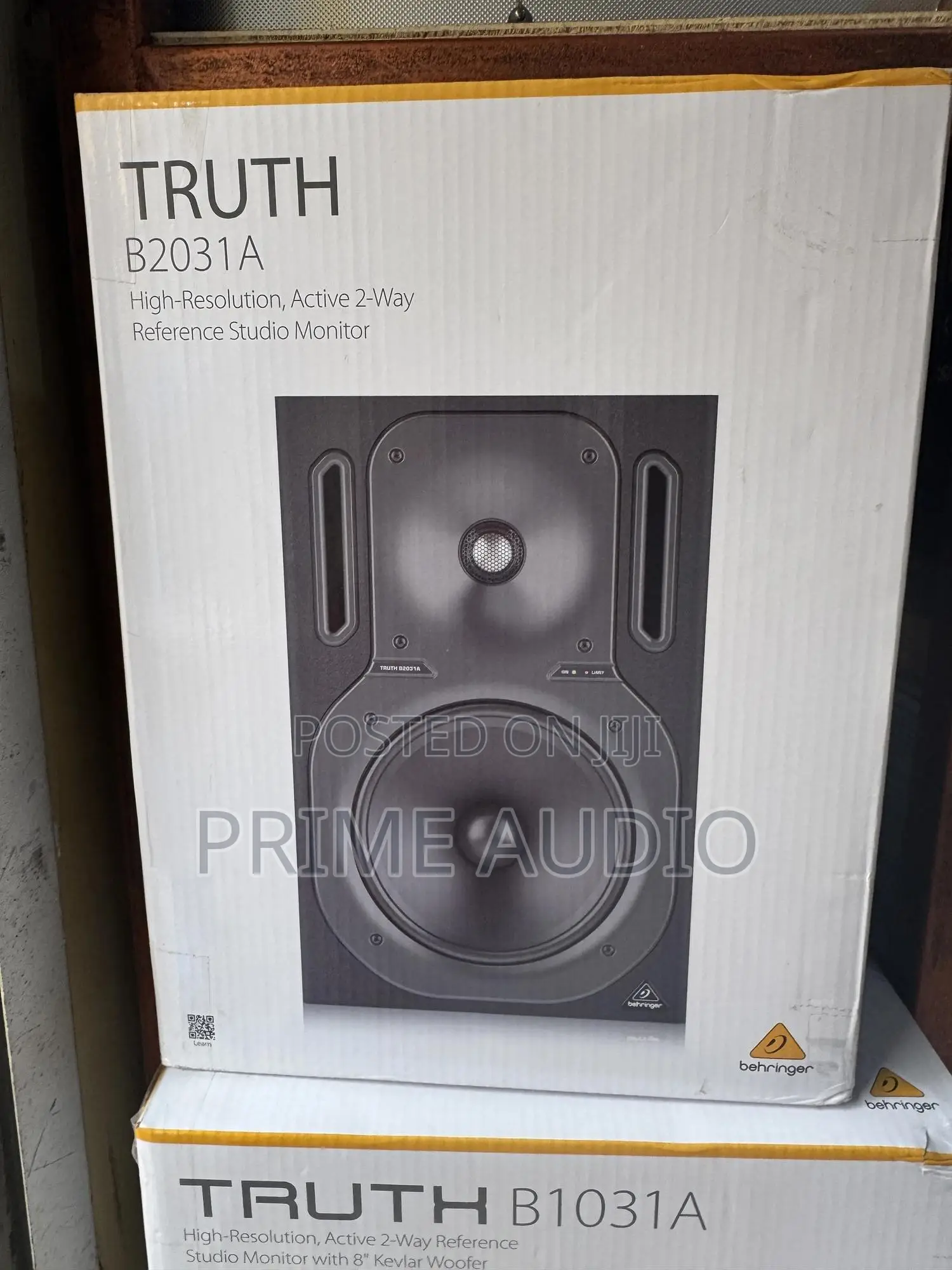 Behringer Truth B2031a Active Studio Monitor