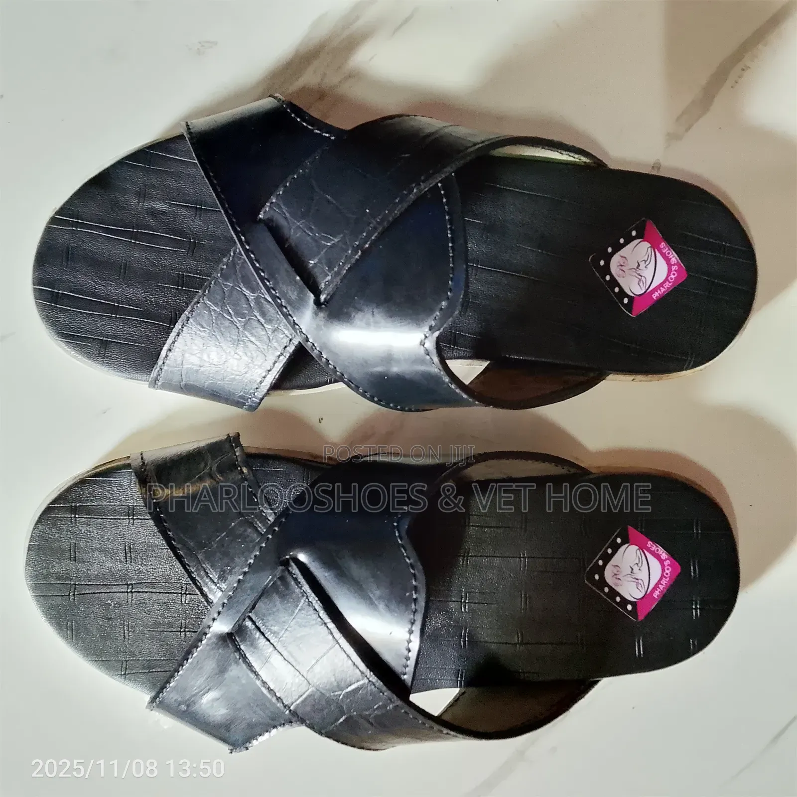Men Brown Slippers